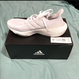 BRAND NEW ADIDAS ULTRA BOOST